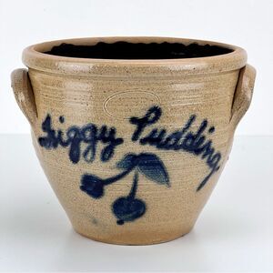 STONEWARE DOUBLE HANDLE SMALL CROCK FIGGY PUDDINGS